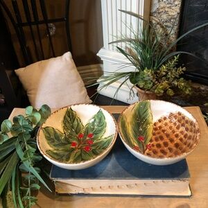 2 Dario Farrucci Designs Hand Crafted Painted Bowls Majolica Leaves Berries